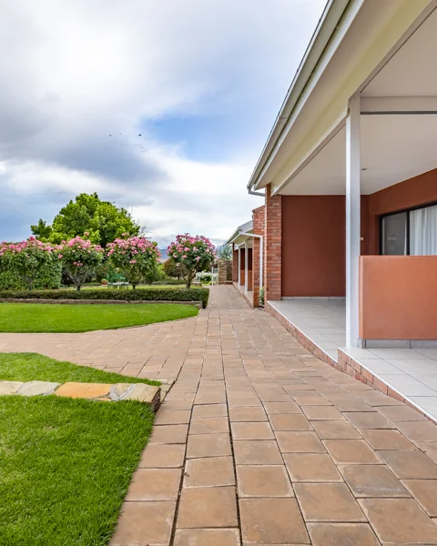 The Aviary 2 Complex | Botleng Guest House