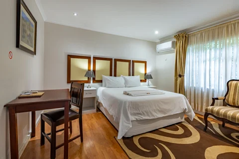 The Stables House | Botleng Guest House