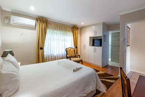 The Stables House | Botleng Guest House